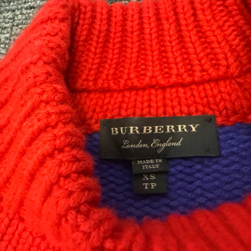 Burberry Multicolor Cable-Knit Turtleneck Sweater it’s a men’s XS EUC - Picture 3 of 11